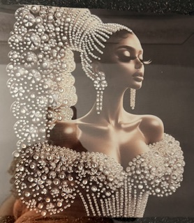 Perle — The Sovereign, Diamond Divas diamond art portrait No. 13